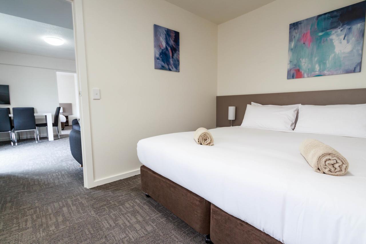 Adina Place Motel Apartments Launceston Extérieur photo